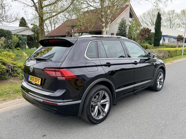 Volkswagen TIGUAN 2.0 TSI 4Motion 180PK DSG R-lineoACCoDynaudio