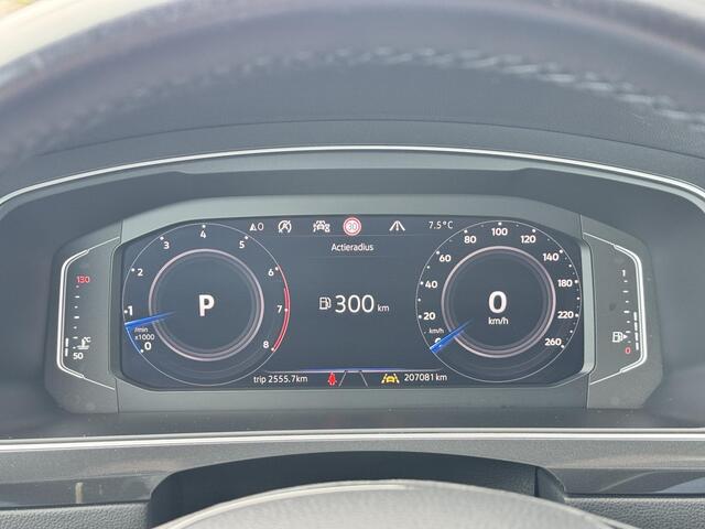 Volkswagen TIGUAN 1.5 TSI ACT Highline Business R Line | 150 PK | Panorama dak | App CarPlay
