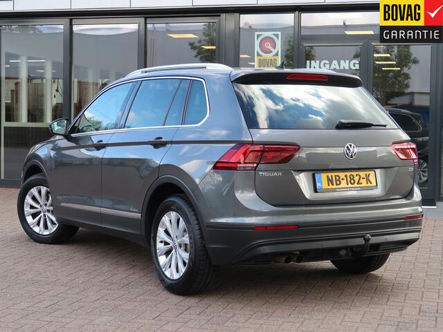 Volkswagen TIGUAN 1.4 TSI Connected Series | Trekhaak | Navigatie |