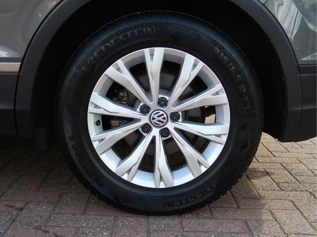Volkswagen TIGUAN 1.4 TSI Connected Series | Trekhaak | Navigatie |