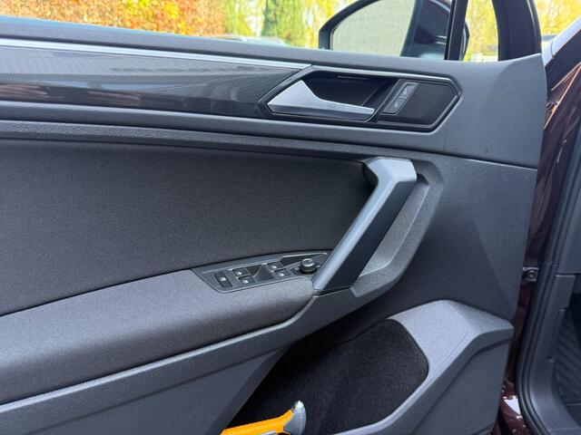 Volkswagen TIGUAN 1.4 TSI Comfortline,LED,Navi,Clima,Cruise,Lane Ass.,1e Eig,PDC V+A,Orig. NL,NAP