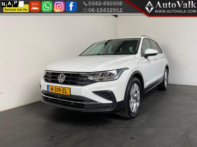 Volkswagen TIGUAN 1.5 TSI Life Business.Trekhaak!
