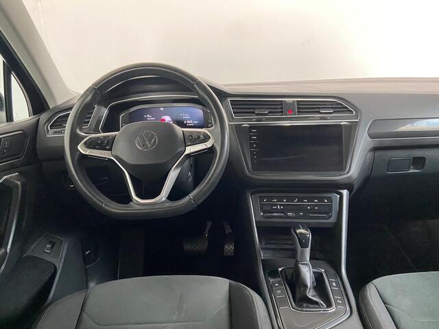 Volkswagen TIGUAN 1.5 TSI R-Line. Trekhaak!