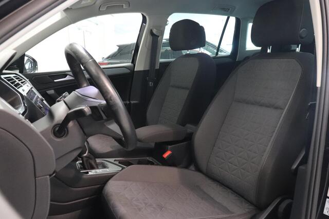 Volkswagen TIGUAN 1.5 TSI Life Business | Adaptieve cruise | Matrix LED | Elektr achterklep | Navigatie |
