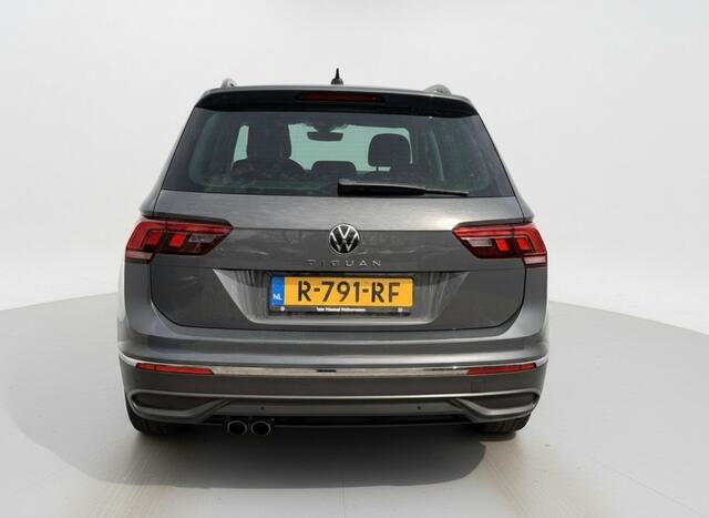 Volkswagen TIGUAN 1.5 TSI LIFE CRUISE, NAVI, PDC