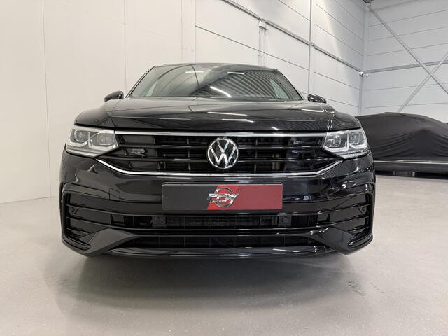 Volkswagen TIGUAN 1.4 TSI eHybrid 3xR-Line PANO/TREKHAAK/HEAD-UP/IQ-LIGHT/ACC/SFEER/VIRTUAL/CARPLAY/CAMERA/KEYLESS/PARK-ASSIST/PRIVACY/DESIGN-PAKKET BLACK STYLE/VOLLEDIG VW DEALER HISTORIE