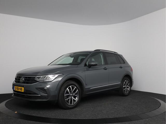 Volkswagen TIGUAN 1.5 TSI Life Business | Lederen bekleding | Elektrische stoelen | 360 graden camera | Navigatie |