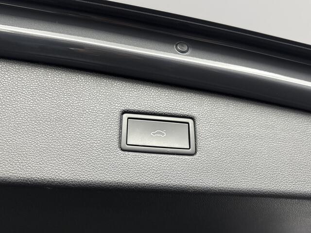 Volkswagen TIGUAN 1.5 TSI Life Business | Lederen bekleding | Elektrische stoelen | 360 graden camera | Navigatie |