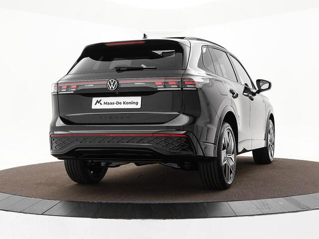 Volkswagen TIGUAN R-Line Edition 1.5 eHybrid 204 PK 6 versn. DSG · Black Style Pakket · Panoramaschuif-kanteldak · Comfort Pakket Plus · Interieur Style Pakket ·