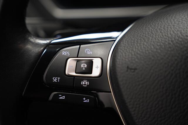 Volkswagen TIGUAN 1.5 TSI ACT Comfortline Business|Trekhaak|Virtual Display|LED|Navi|NAP