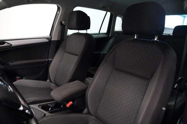 Volkswagen TIGUAN 1.5 TSI ACT Comfortline Business|Trekhaak|Virtual Display|LED|Navi|NAP