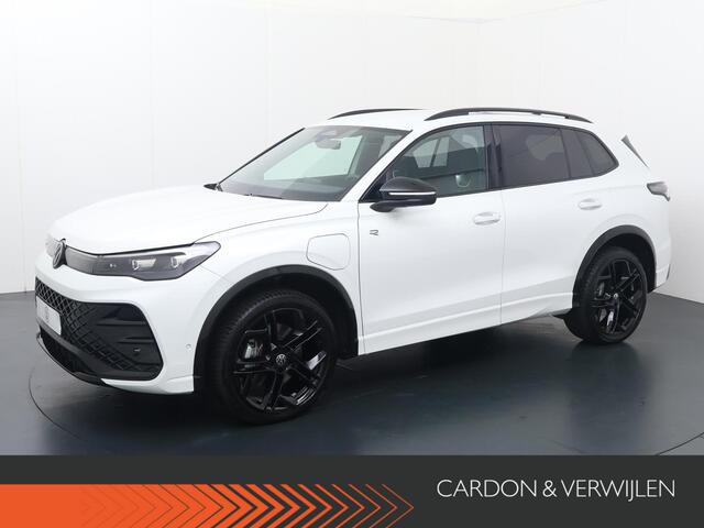 Volkswagen TIGUAN 1.5 eHybrid R-Line Business | 204 PK | SoH 100% | Automaat | Trekhaak wegklapbaar | Elek. achterklep | R-Line |
