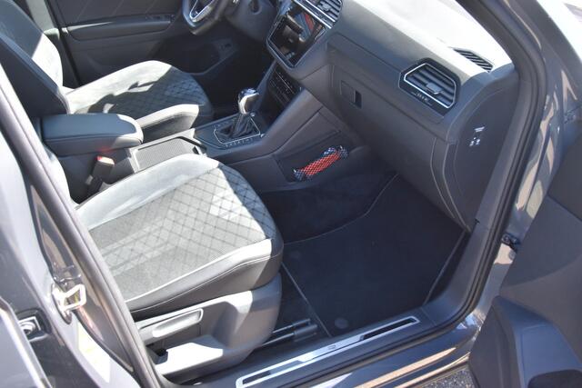 Volkswagen TIGUAN 1.5 TSI R-Line Business+ , TReKHAAK , VIRTUAL COCKPIT , CLIMATR , LED KOPL , PDC V+A , A UITRIJ CAM ,