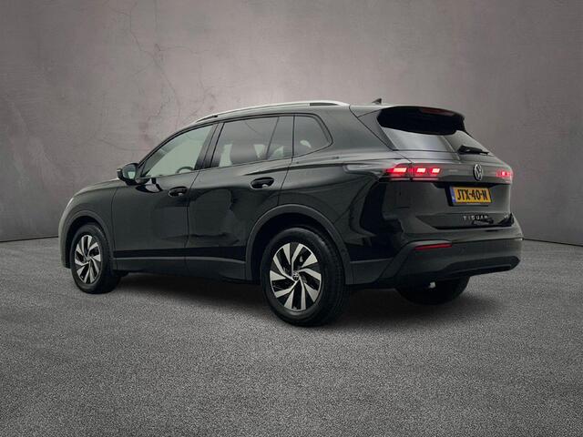 Volkswagen TIGUAN Life Edition 1.5 eTSI 150pk DSG Automaat Trekhaak, LED koplampen, Adaptive cruise control, Elektrische achterklep, Achteruitrijcamera