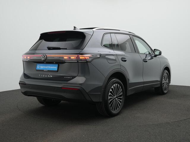 Volkswagen TIGUAN 1.5 eHybrid 204 pk Life Edition | Panoramadak | Trekhaak | 360 Camera | IQ Light | Stuur-/stoelverwarming