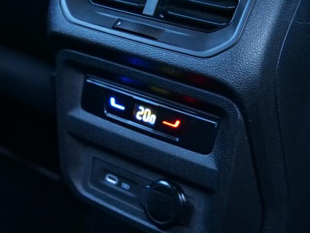 Volkswagen TIGUAN Allspace 1.5 TSI R-Line Business 150 Pk Automaat Navi / DAB / Apple Carplay / Camera's / 19 inch