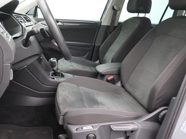 Volkswagen TIGUAN 2.0 TSI Elegance 4Motion 190PK DSG Trekhaak, Achteruitrijcamera, Virtual Cockpit, Keyless, Elektr. Achterklep, 19" LM Velgen, Stoel-Stuurverwarming
