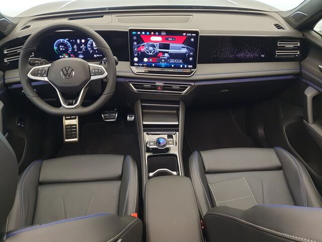 Volkswagen TIGUAN 1.5 eHybrid 272pk DSG/AUT R-Line Wegklapbare trekhaak, Panoramadak, Harman/Kardon, Leder