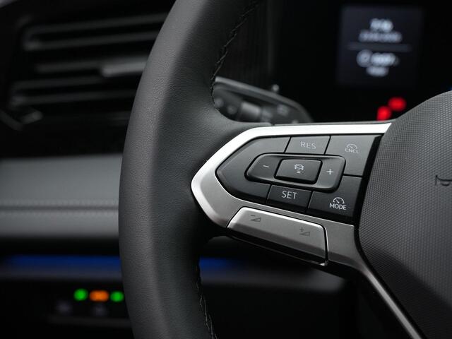 Volkswagen TIGUAN 1.5 eHybrid 204 pk Life Edition | Trekhaak | 360 Camera | Adaptief onderstel | Stuur-/stoelverwarming | Adaptive Cruise