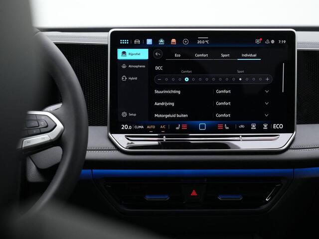 Volkswagen TIGUAN 1.5 eHybrid 204 pk Life Edition | Trekhaak | 360 Camera | Adaptief onderstel | Stuur-/stoelverwarming | Adaptive Cruise