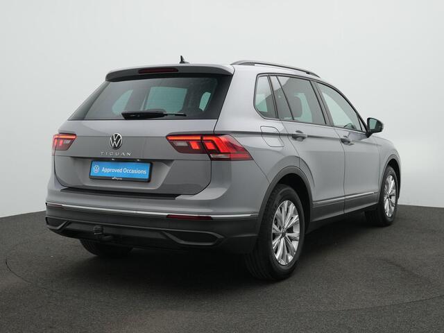 Volkswagen TIGUAN 1.5 TSI 150 pk DSG Life | Stuur-/stoelverwarming | Adaptive Cruise | Parkeersensoren voor/achter | Carplay