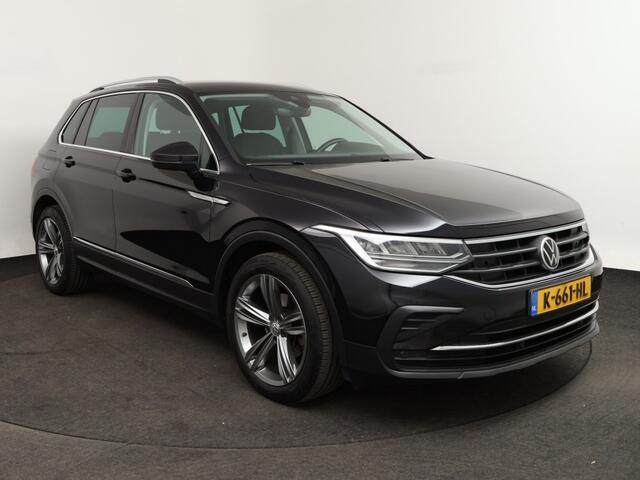 Volkswagen TIGUAN 1.5 TSI Life | Trekhaak o 19 inch R-Line o Camera o CarPlay