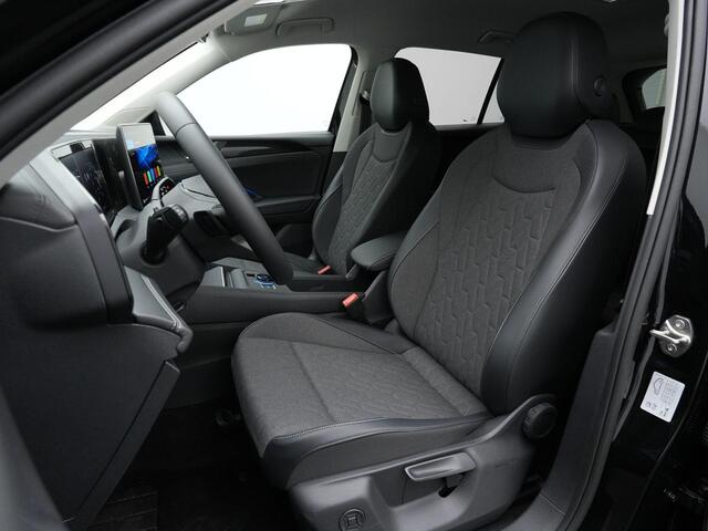 Volkswagen TIGUAN 1.5 eHybrid 204 pk Life Edition | Trekhaak | 360 Camera | Adaptief onderstel | Stuur-/stoelverwarming | Adaptive Cruise