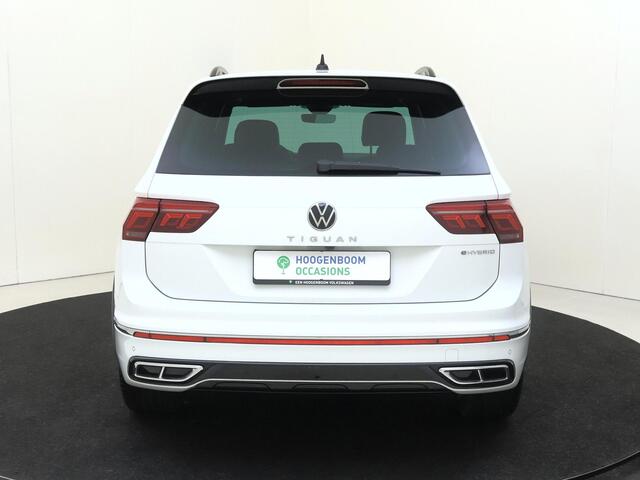 Volkswagen TIGUAN 1.4 TSI eHybrid R-Line Business | Achteruitrijcamera | 3-zone airco | LED matrix verlichting | Adaptieve cruise control | Dodehoek detectie | Keyless | CarPlay | Digital cockpit |
