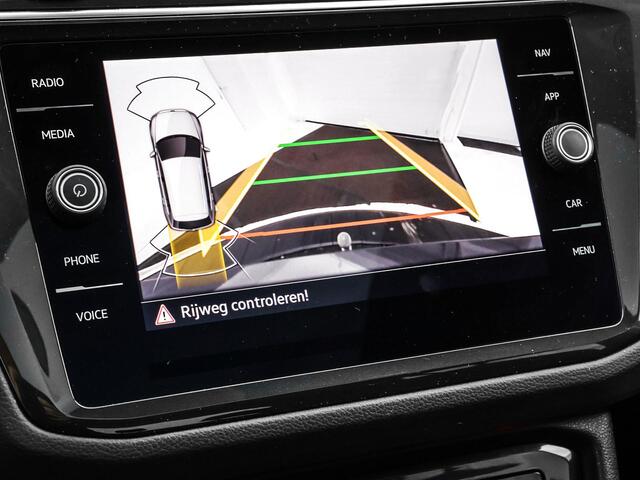 Volkswagen TIGUAN 1.4 TSI 245pk DSG eHybrid Elegance · SOH 92,1% · Panoramadak · Camera · Wegklapbare Trekhaak · Dodehoek Detectie · Stoel-& Stuurverwarming · 18'' Inch ·