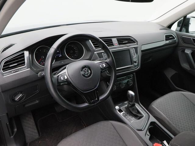 Volkswagen TIGUAN 1.4 TSi 150 Pk Automaat Comfortline | Stoelverwarming | Trekhaak | Adaptive cruise | Climatronic | Parkeersensoren | 18 Inch | 90.098 Km !!