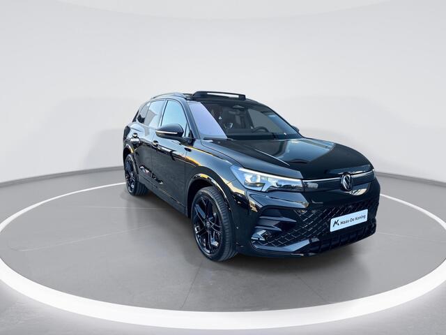 Volkswagen TIGUAN 1.5eHybrid 150kW/204PK R-Line Black Style · Panoramadak · Trekhaak · 360°Camera · Garantie t/m 24-06-2030 of 100000km