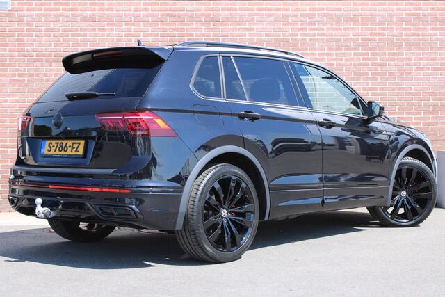 Volkswagen TIGUAN 1.5 TSI 150PK R-Line Business+ |PANO|TREKHAAK|BLACK-STYLE|IQ.LIGHTS|