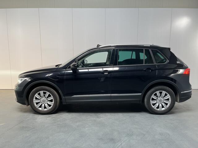Volkswagen TIGUAN 1.4 TSI eHybrid Life Active / AUTOMAAT/ 245PK/ PANO/ ELEK.ACHTERKLEP/ STUUR+STOELVERWARM./ DCC/ DODEHOEK/ ACC/ PARK.SENSOR.V+A/ CAMERA/ APP-CONNECT/ DIGITAL DASH/ NAVI/ DAB/ CLIMA/ LED/ 18'' LMV