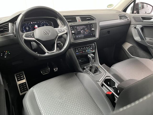 Volkswagen TIGUAN 1.4 TSI eHybrid Life Active / AUTOMAAT/ 245PK/ PANO/ ELEK.ACHTERKLEP/ STUUR+STOELVERWARM./ DCC/ DODEHOEK/ ACC/ PARK.SENSOR.V+A/ CAMERA/ APP-CONNECT/ DIGITAL DASH/ NAVI/ DAB/ CLIMA/ LED/ 18'' LMV