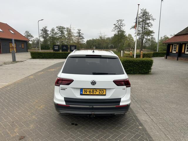 Volkswagen TIGUAN Allspace 1.5 TSI Highline Business R 7p. Clima Pdc Navi Massage Trekhaak Nap