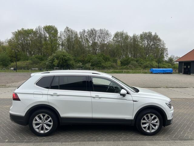 Volkswagen TIGUAN Allspace 1.5 TSI Highline Business R 7p. Clima Pdc Navi Massage Trekhaak Nap