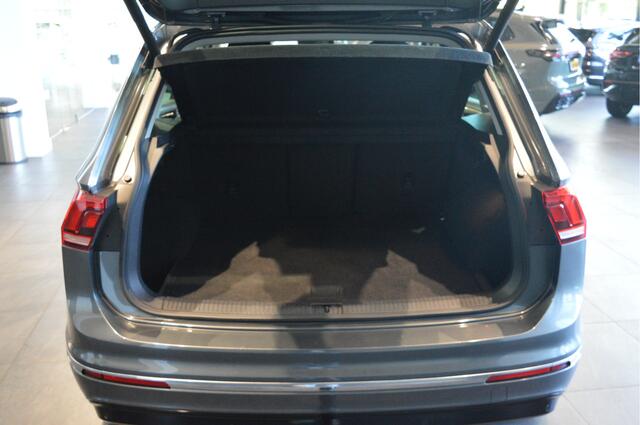 Volkswagen TIGUAN 1.4 TSI ACT R-LINE navi clima camera led trekhaak 150 pk !!
