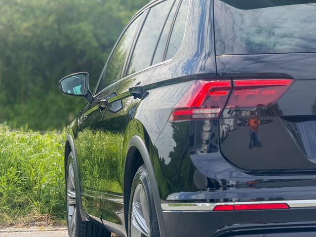 Volkswagen TIGUAN 1.4 TSI ACT Highline 3xR Line | DSG| Pano | Cruise adaptief | Digi Dash | NL Auto