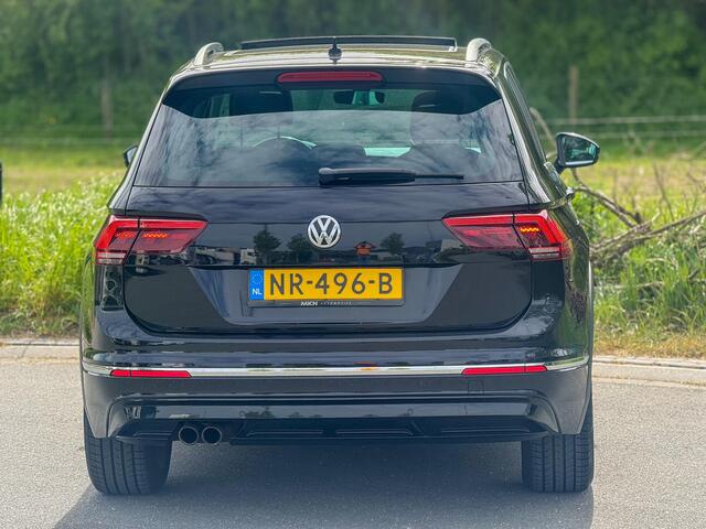Volkswagen TIGUAN 1.4 TSI ACT Highline 3xR Line | DSG| Pano | Cruise adaptief | Digi Dash | NL Auto