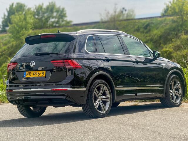 Volkswagen TIGUAN 1.4 TSI ACT Highline 3xR Line | DSG| Pano | Cruise adaptief | Digi Dash | NL Auto