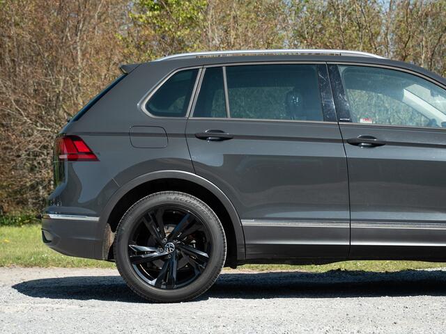 Volkswagen TIGUAN 1.5 TSI Life Business // PDC // Camera // Navigatie // Stuur en stoelverwarming