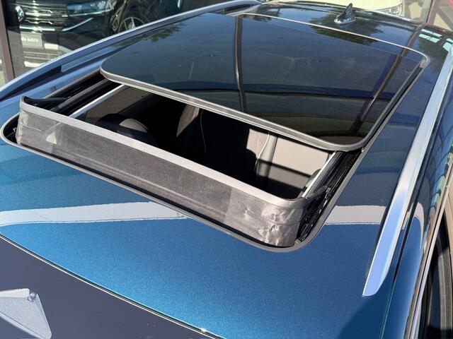 Volkswagen TIGUAN 1.5 eHybrid Elegance 204pk | Trekhaak | 360 Camera | Panoramadak | 20 Inch | Head up | Dode hoek | Elek. klep | incl. verlengde garantie