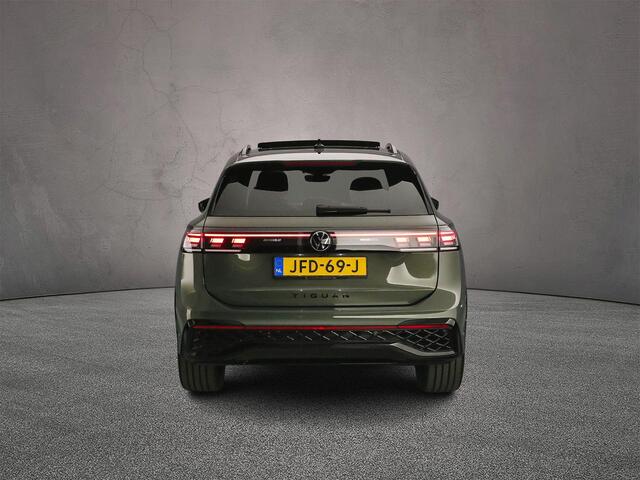 Volkswagen TIGUAN R-Line Edition 1.5 TSI eHybrid 204pk DSG Automaat Trekhaak, Lederen bekleding, Adaptive cruise control, 360 camera, Elektrische achterklep, Navigatie, Black style