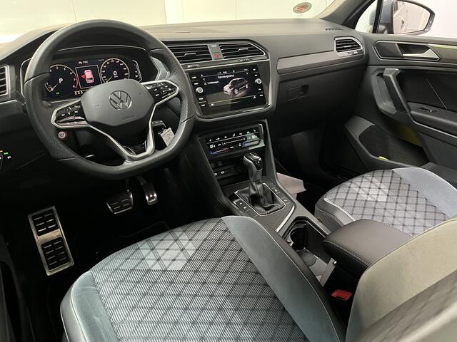 Volkswagen TIGUAN 1.5 TSI R-Line / AUTOMAAT/ PANODAK/ DIGITAL DASH/ CRUISE/ APP-CONNECT/ CLIMATE/ STOELVERWARMING/ PARK. SENSOREN/ 19" LMV