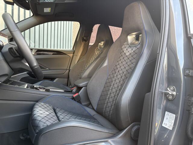 Volkswagen TIGUAN 1.5 eTSI R-Line Edition | Trekhaak wegkl. | 360 Camera | Side Assist | IQ Light | Prijs Rijklaar!!