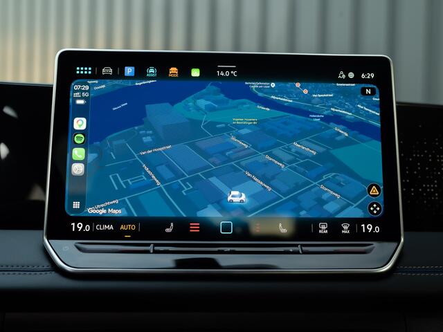 Volkswagen TIGUAN 1.5 eTSI R-Line Edition | Trekhaak wegkl. | 360 Camera | Side Assist | IQ Light | Prijs Rijklaar!!