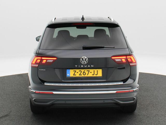 Volkswagen TIGUAN Allspace 1.5 TSi 150 Pk Automaat Life 7 Persoons | Stoel/Stuurverwarming | Camera | Adaptive cruise | CarPlay | Navigatie | Climatronic | 18 Inch | 46.088 Km !!