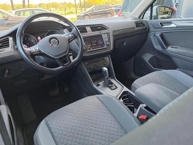 Volkswagen TIGUAN 1.4 TSI ACT Comfortline Business Trekhaak, Stuur/Stoel verwarming, ACC, Apple carplay/Android auto,