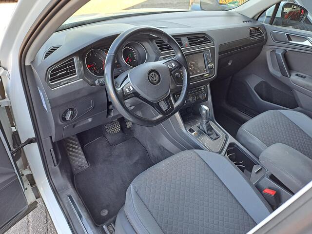 Volkswagen TIGUAN 1.4 TSI ACT Comfortline Business Trekhaak, Stuur/Stoel verwarming, ACC, Apple carplay/Android auto,