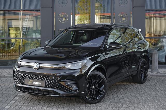 Volkswagen TIGUAN 1.5 eHybrid 204pk R-Line Panoramadak Black Style Trekhaak Stoelkoeling BOMVOL!! NLauto 1e Eigenaar